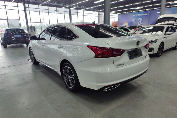 Used CHANGAN Ruicheng CC 2022 Blue Whale Edition 1.5T DCT Luxury Model Exterior 5