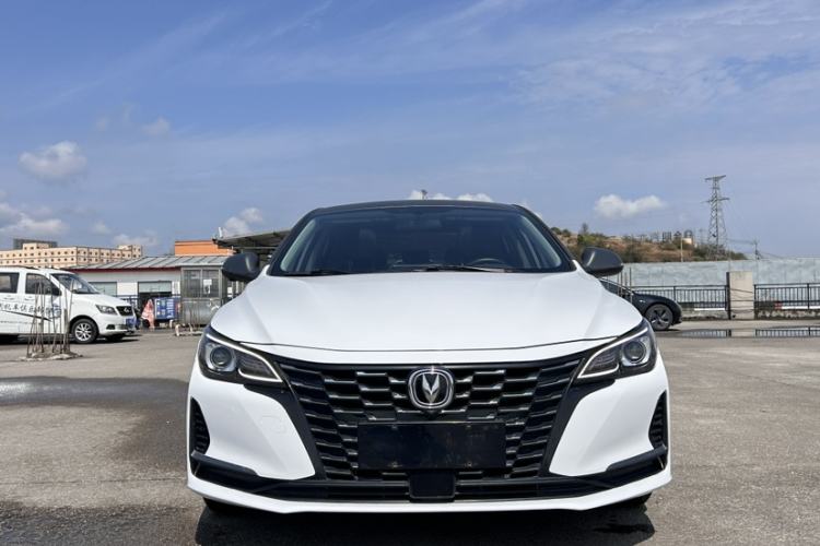 Used CHANGAN Ruicheng CC 2022 Blue Whale Edition 1.5T DCT Elite Model Exterior 6