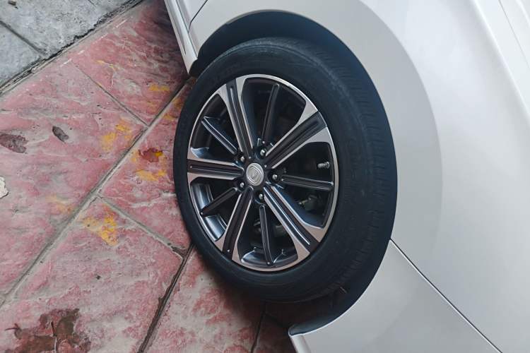 Used CHANGAN Ruicheng CC 2022 Blue Whale Edition 1.5T DCT Prestige Model Exterior 7
