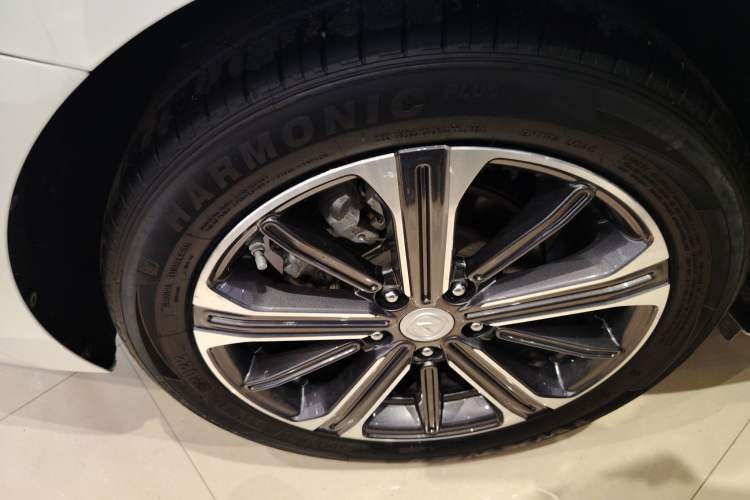 Used CHANGAN Ruicheng CC 2022 Blue Whale Edition 1.5T DCT Luxury Model Exterior 8