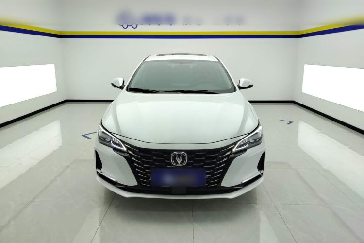 Used CHANGAN Ruicheng CC 2022 Blue Whale Edition 1.5T DCT Elite Model Front