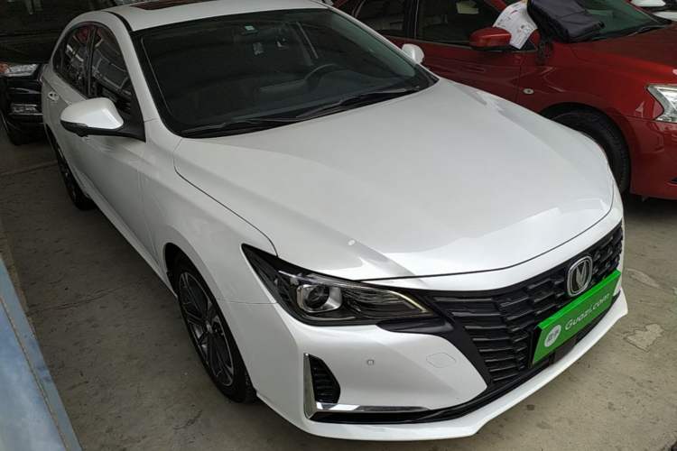Used CHANGAN Ruicheng CC 2022 Blue Whale Edition 1.5T DCT Luxury Model Front Right 45 Deg