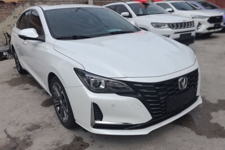 Used CHANGAN Ruicheng CC 2022 Blue Whale Edition 1.5T DCT Luxury Model Front Right 45 Deg