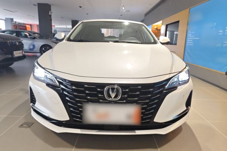 Used CHANGAN Ruicheng CC 2022 Blue Whale Edition 1.5T DCT Luxury Model Front