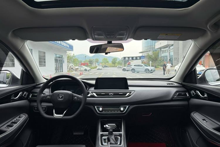 Used CHANGAN Ruicheng CC 2022 Blue Whale Edition 1.5T DCT Elite Model Gear Lever