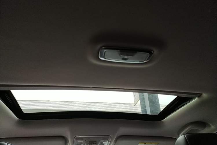 Used CHANGAN Ruicheng CC 2022 Blue Whale Edition 1.5T DCT Luxury Model Headliner