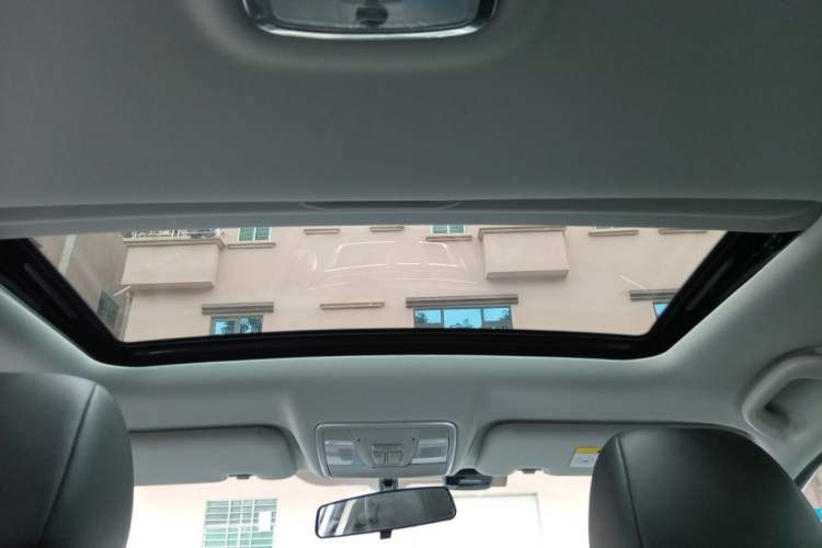 Used CHANGAN Ruicheng CC 2022 Blue Whale Edition 1.5T DCT Luxury Model Headliner