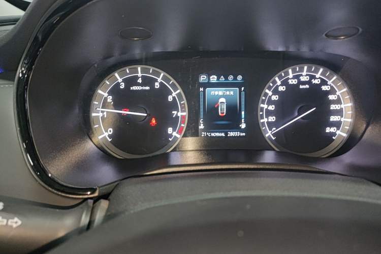 Used CHANGAN Ruicheng CC 2022 Blue Whale Edition 1.5T DCT Luxury Model Instrument Cluster