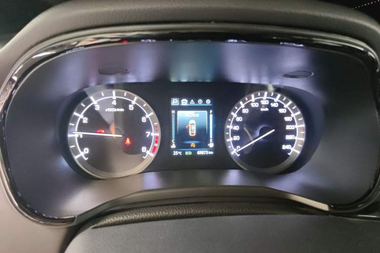 Used CHANGAN Ruicheng CC 2022 Blue Whale Edition 1.5T DCT Luxury Model Instrument Cluster