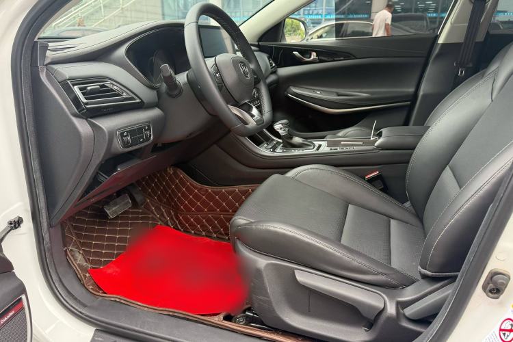 Used CHANGAN Ruicheng CC 2022 Blue Whale Edition 1.5T DCT Elite Model Interior 2