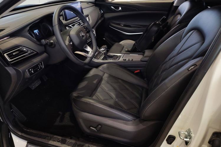 Used CHANGAN Ruicheng CC 2022 Blue Whale Edition 1.5T DCT Luxury Model Interior 4