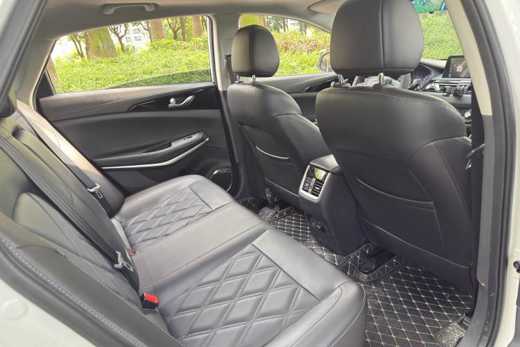 Used CHANGAN Ruicheng CC 2022 Blue Whale Edition 1.5T DCT Luxury Model Interior 5