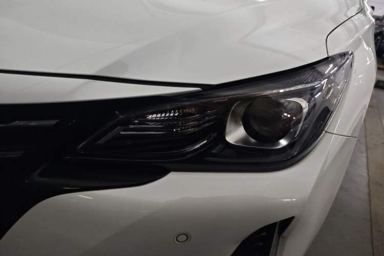 Used CHANGAN Ruicheng CC 2022 Blue Whale Edition 1.5T DCT Prestige Model Left Front Headlight