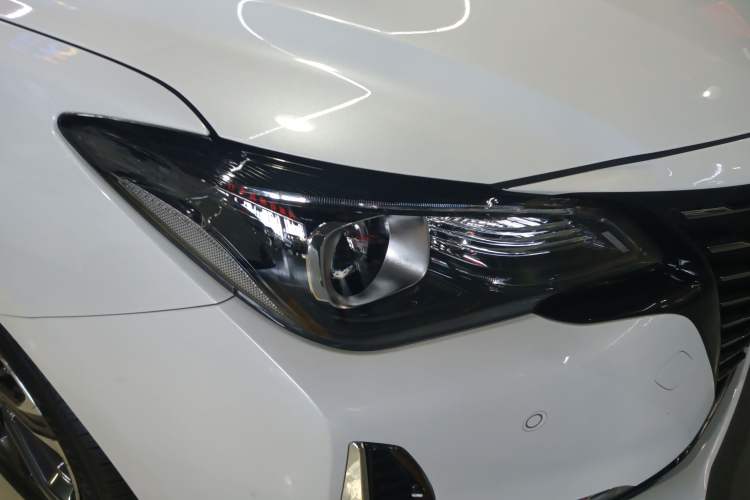 Used CHANGAN Ruicheng CC 2022 Blue Whale Edition 1.5T DCT Luxury Model Left Front Headlight