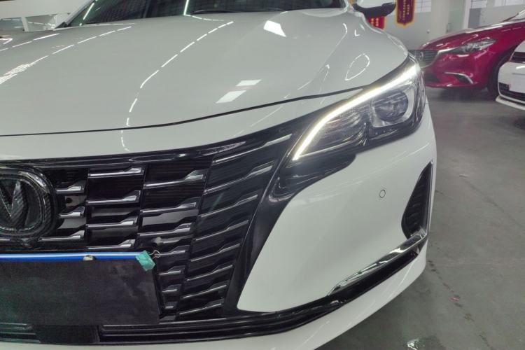 Used CHANGAN Ruicheng CC 2022 Blue Whale Edition 1.5T DCT Luxury Model Left Front Headlight
