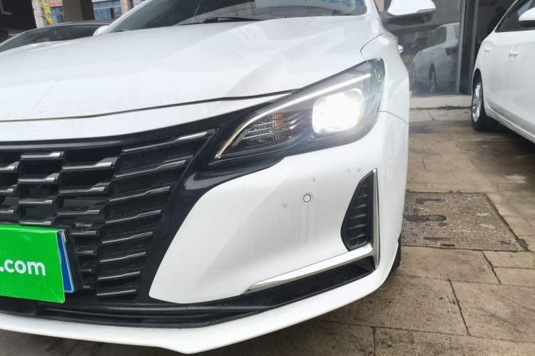 Used CHANGAN Ruicheng CC 2022 Blue Whale Edition 1.5T DCT Luxury Model Left Front Headlight