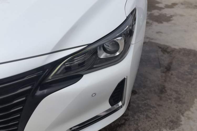 Used CHANGAN Ruicheng CC 2022 Blue Whale Edition 1.5T DCT Luxury Model Left Front Headlight
