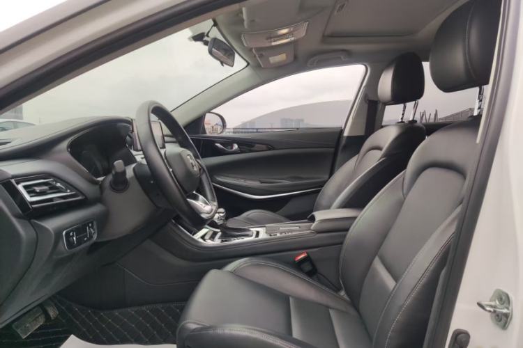 Used CHANGAN Ruicheng CC 2022 Blue Whale Edition 1.5T DCT Elite Model Left Front Seat