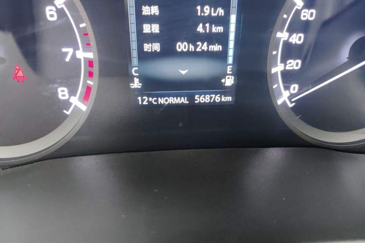 Used CHANGAN Ruicheng CC 2022 Blue Whale Edition 1.5T DCT Luxury Model Odometer Close Up
