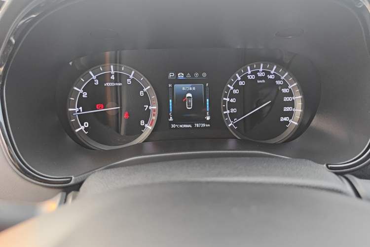 Used CHANGAN Ruicheng CC 2022 Blue Whale Edition 1.5T DCT Elite Model Odometer Close Up