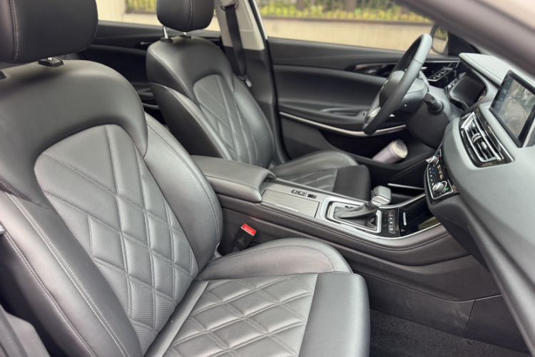 Used CHANGAN Ruicheng CC 2022 Blue Whale Edition 1.5T DCT Prestige Model Right Front Seat