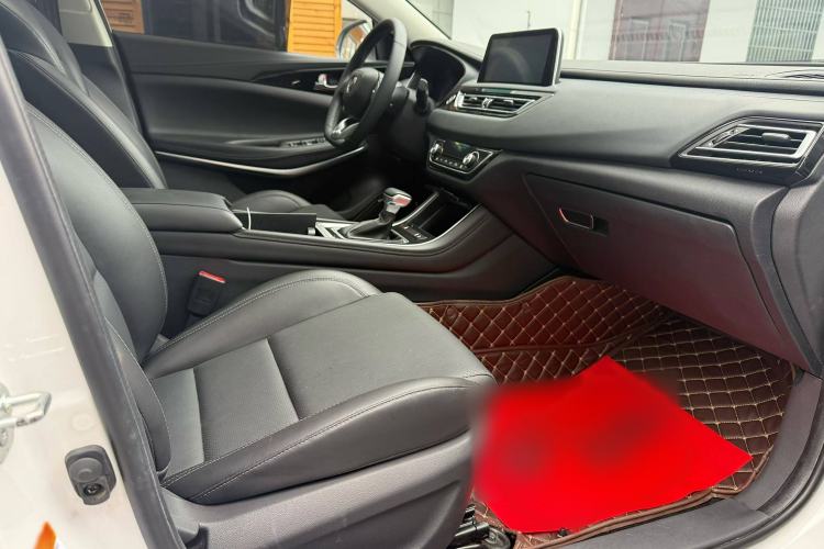 Used CHANGAN Ruicheng CC 2022 Blue Whale Edition 1.5T DCT Elite Model Right Front Seat