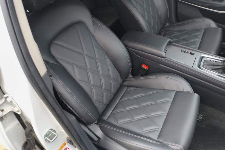 Used CHANGAN Ruicheng CC 2022 Blue Whale Edition 1.5T DCT Luxury Model Right Front Seat