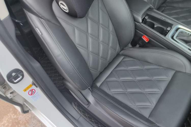 Used CHANGAN Ruicheng CC 2022 Blue Whale Edition 1.5T DCT Luxury Model Right Front Seat