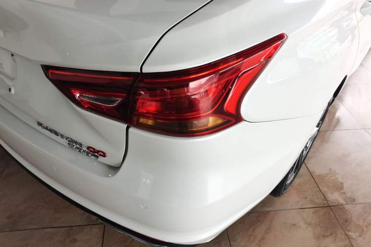 Used CHANGAN Ruicheng CC 2022 Blue Whale Edition 1.5T DCT Luxury Model Right Rear Taillight