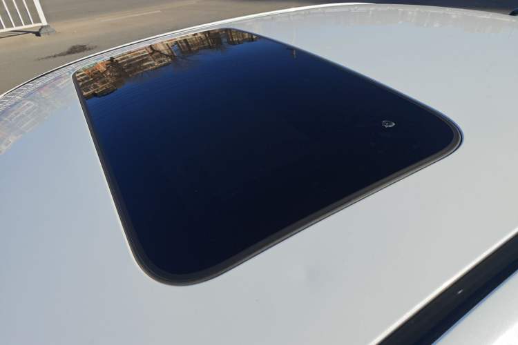 Used CHANGAN Ruicheng CC 2022 Blue Whale Edition 1.5T DCT Luxury Model Roof