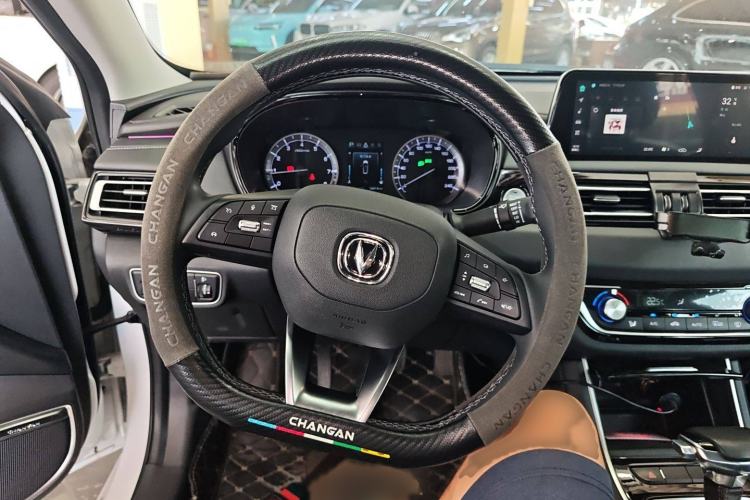 Used CHANGAN Ruicheng CC 2022 Blue Whale Edition 1.5T DCT Luxury Model Steering Wheel