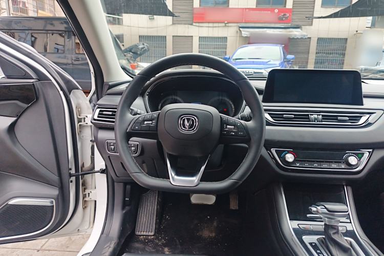 Used CHANGAN Ruicheng CC 2022 Blue Whale Edition 1.5T DCT Luxury Model Steering Wheel