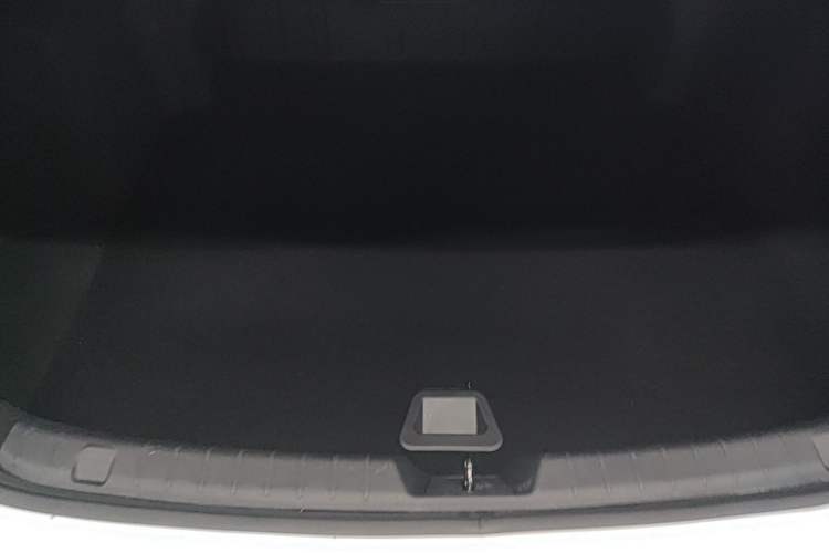 Used CHANGAN Ruicheng CC 2022 Blue Whale Edition 1.5T DCT Luxury Model Trunk