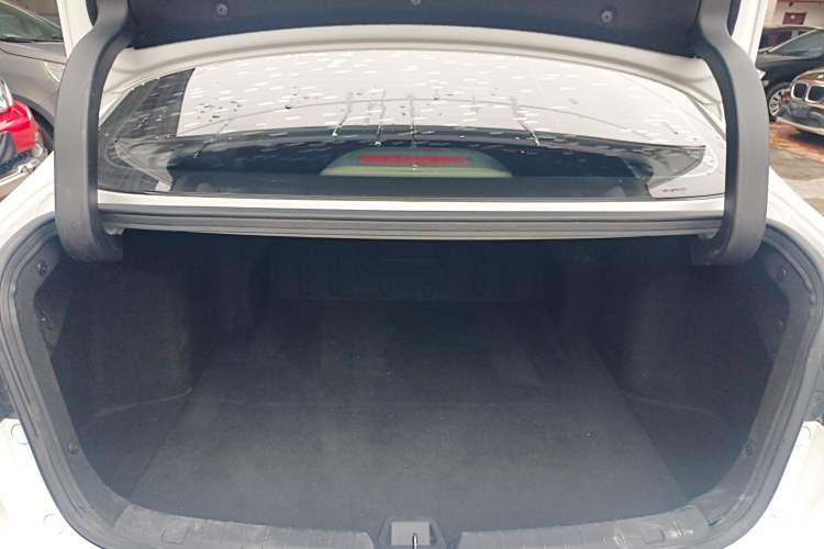 Used CHANGAN Ruicheng CC 2022 Blue Whale Edition 1.5T DCT Luxury Model Trunk