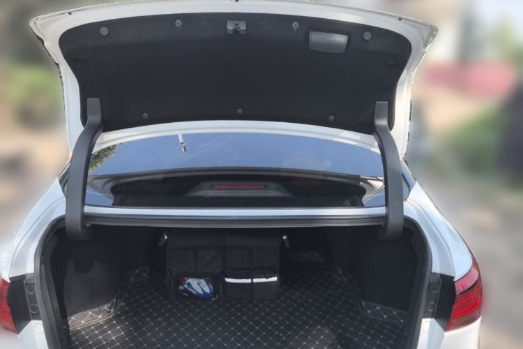Used CHANGAN Ruicheng CC 2022 Blue Whale Edition 1.5T DCT Prestige Model Trunk
