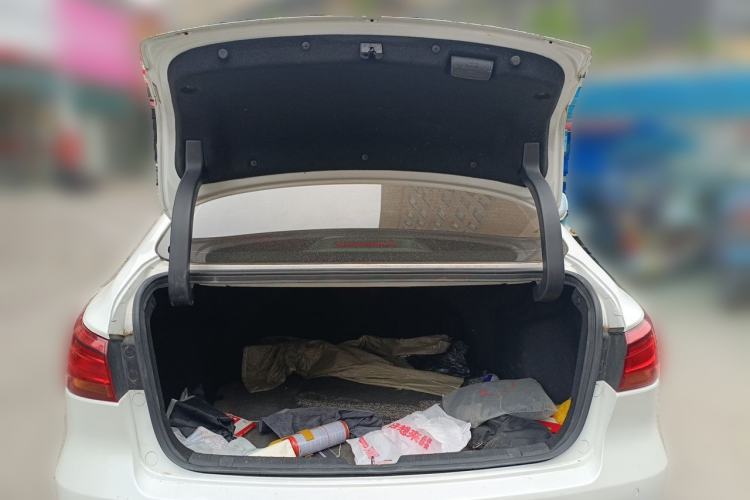 Used CHANGAN Ruicheng CC 2022 Blue Whale Edition 1.5T DCT Luxury Model Trunk