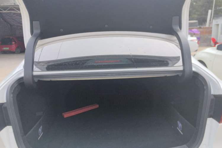 Used CHANGAN Ruicheng CC 2022 Blue Whale Edition 1.5T DCT Luxury Model Trunk