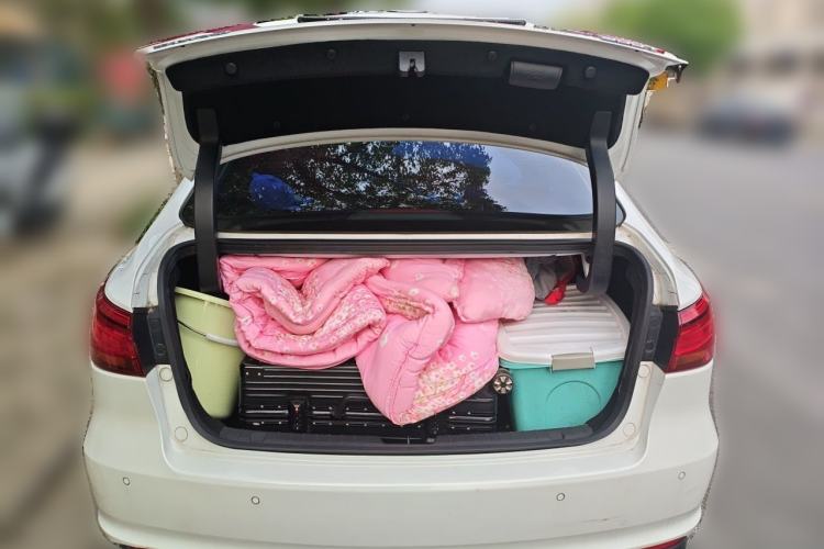 Used CHANGAN Ruicheng CC 2022 Blue Whale Edition 1.5T DCT Luxury Model Trunk