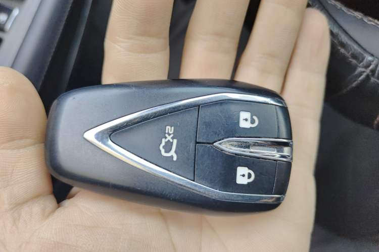Used CHANGAN Ruicheng CC 2022 Blue Whale Edition 1.5T DCT Luxury Model Vehicle Key
