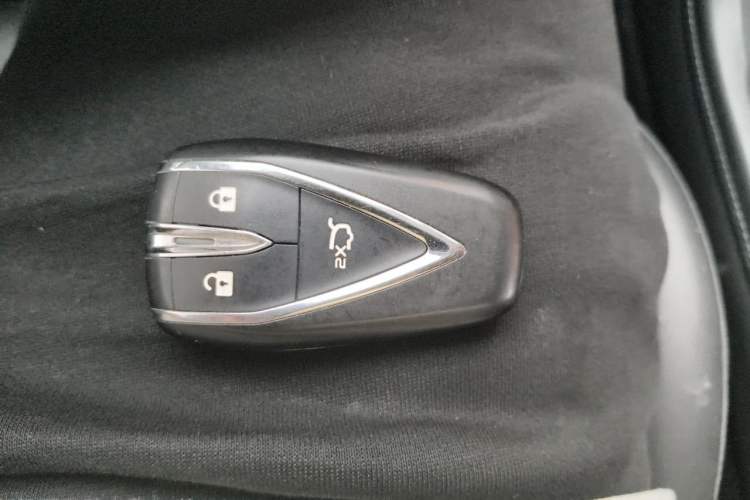 Used CHANGAN Ruicheng CC 2022 Blue Whale Edition 1.5T DCT Prestige Model Vehicle Key