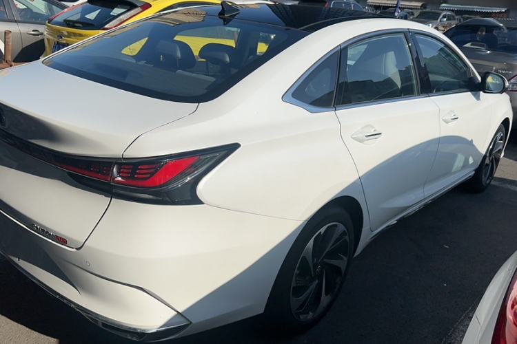 Used CHANGAN Ruicheng PLUS 2023 1.5T DCT Flagship Edition Exterior 4