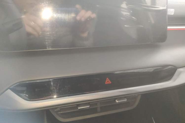 Used CHANGAN Ruicheng PLUS 2023 1.5T DCT Flagship Edition Audio And AC Panel