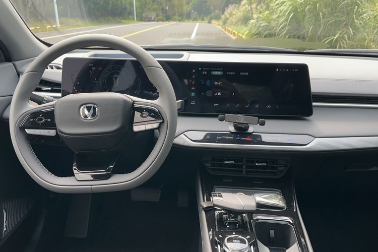 Used CHANGAN Ruicheng PLUS 2023 1.5T DCT Lingyue Trim Audio And AC Panel