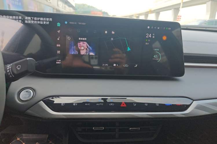 Used CHANGAN Ruicheng PLUS 2023 1.5T DCT Prestige Edition Audio And AC Panel