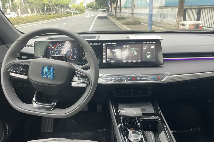 Used CHANGAN Ruicheng PLUS 2023 1.5T DCT Flagship Edition Audio And AC Panel