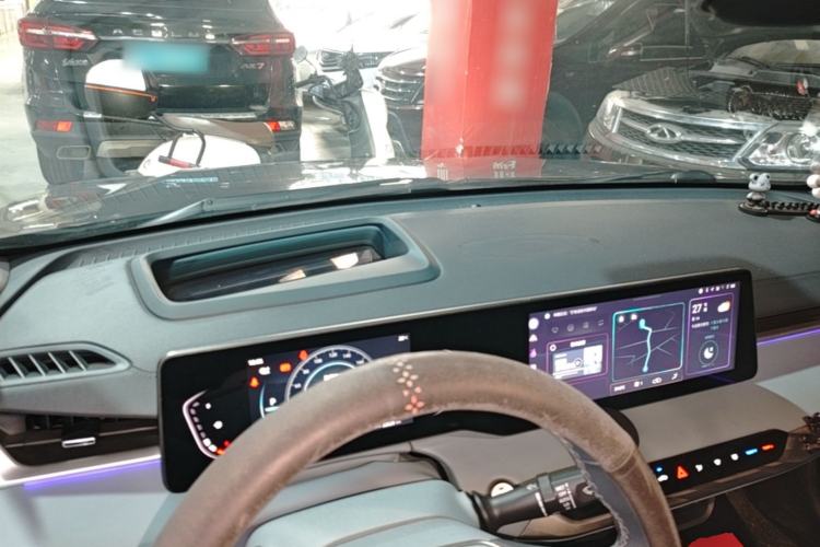 Used CHANGAN Ruicheng PLUS 2023 1.5T DCT Navigation Edition Center Console