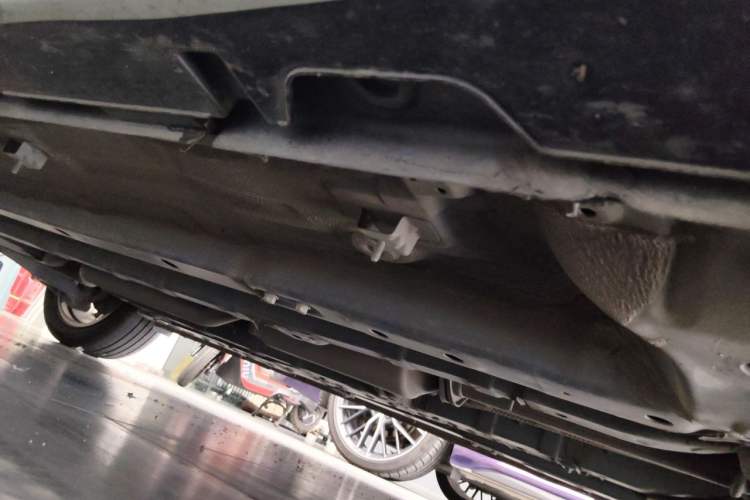 Used CHANGAN Ruicheng PLUS 2023 1.5T DCT Prestige Edition Chassis Front Right
