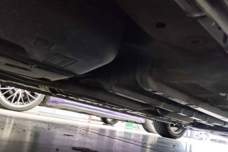 Used CHANGAN Ruicheng PLUS 2023 1.5T DCT Prestige Edition Chassis Rear Right