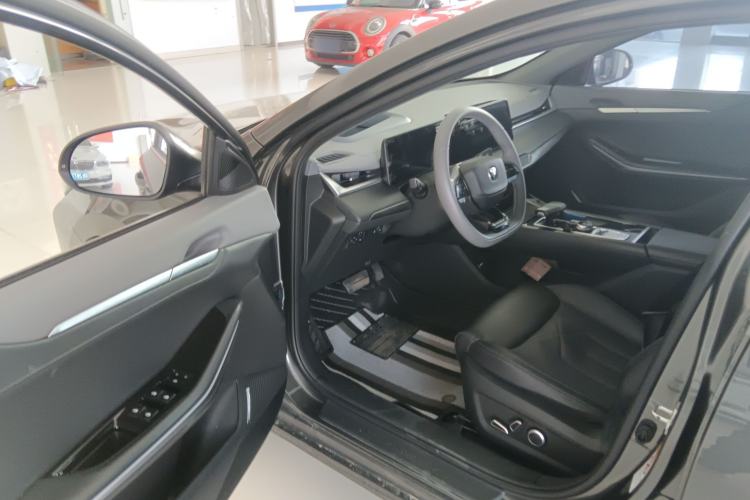 Used CHANGAN Ruicheng PLUS 2023 1.5T DCT Navigation Edition Driver Seat