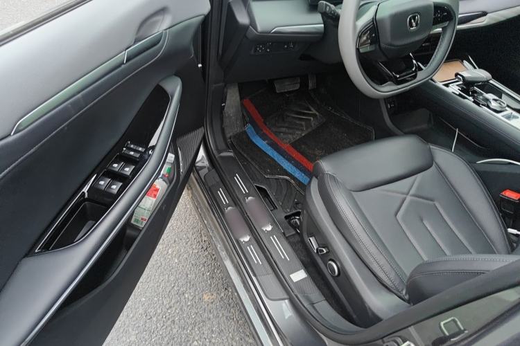 Used CHANGAN Ruicheng PLUS 2023 1.5T DCT Navigation Edition Driver Seat
